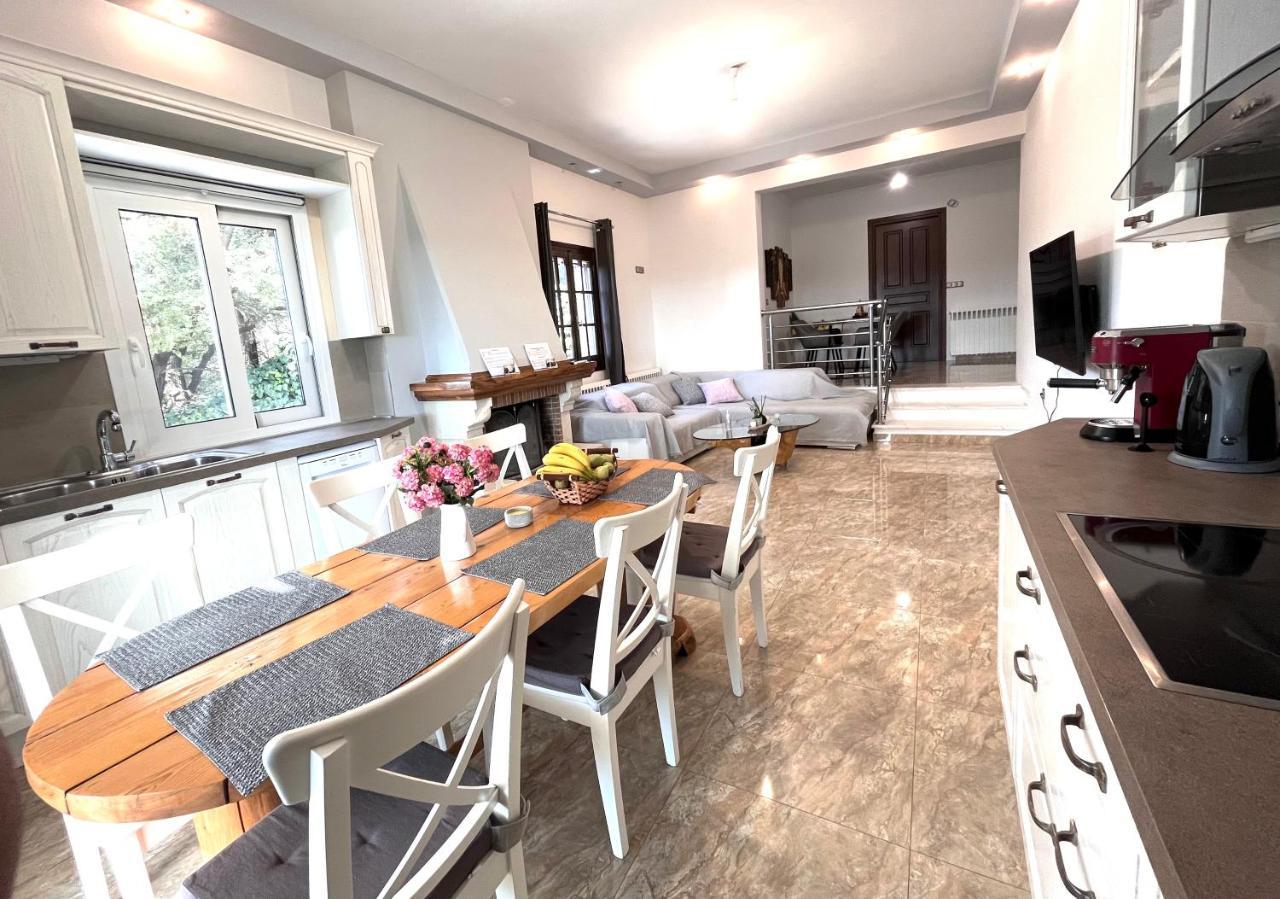 Gkk House Private Swimming Pool Luxury House Villa Skriperon Luaran gambar